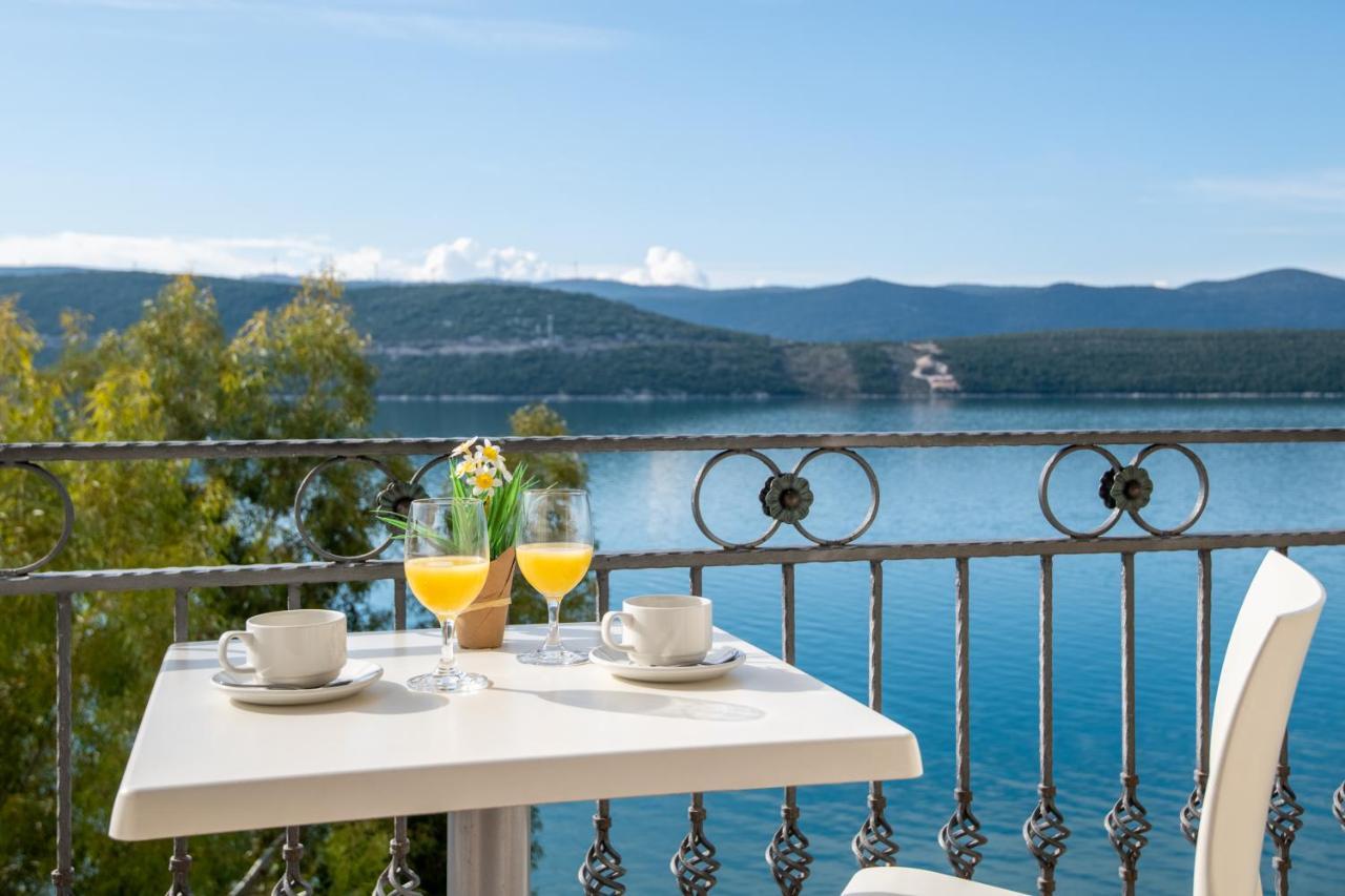 Hotel Nova Neum Luaran gambar