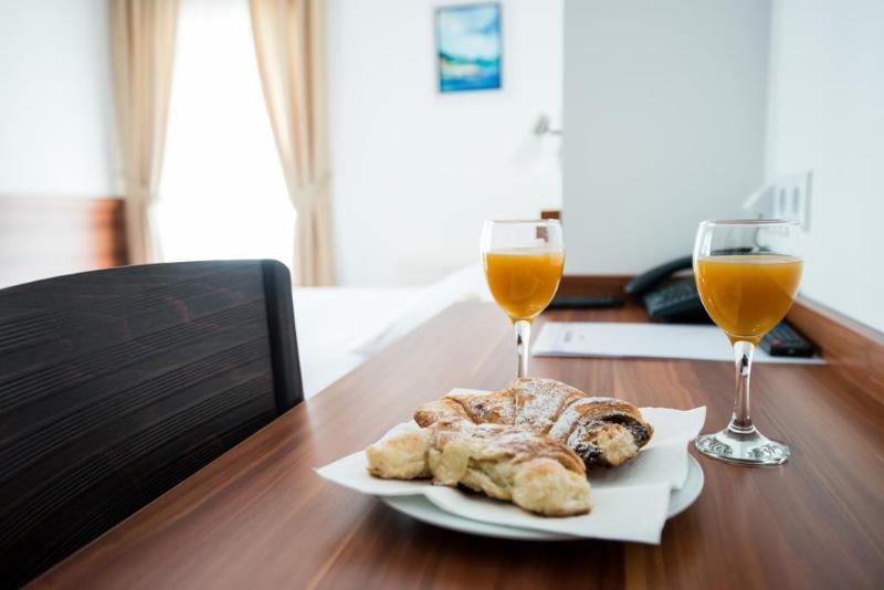 Hotel Nova Neum Luaran gambar