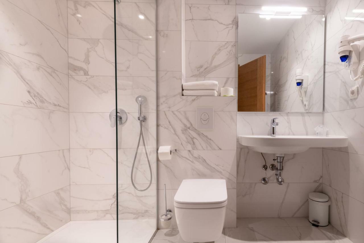 Hotel Nova Neum Luaran gambar